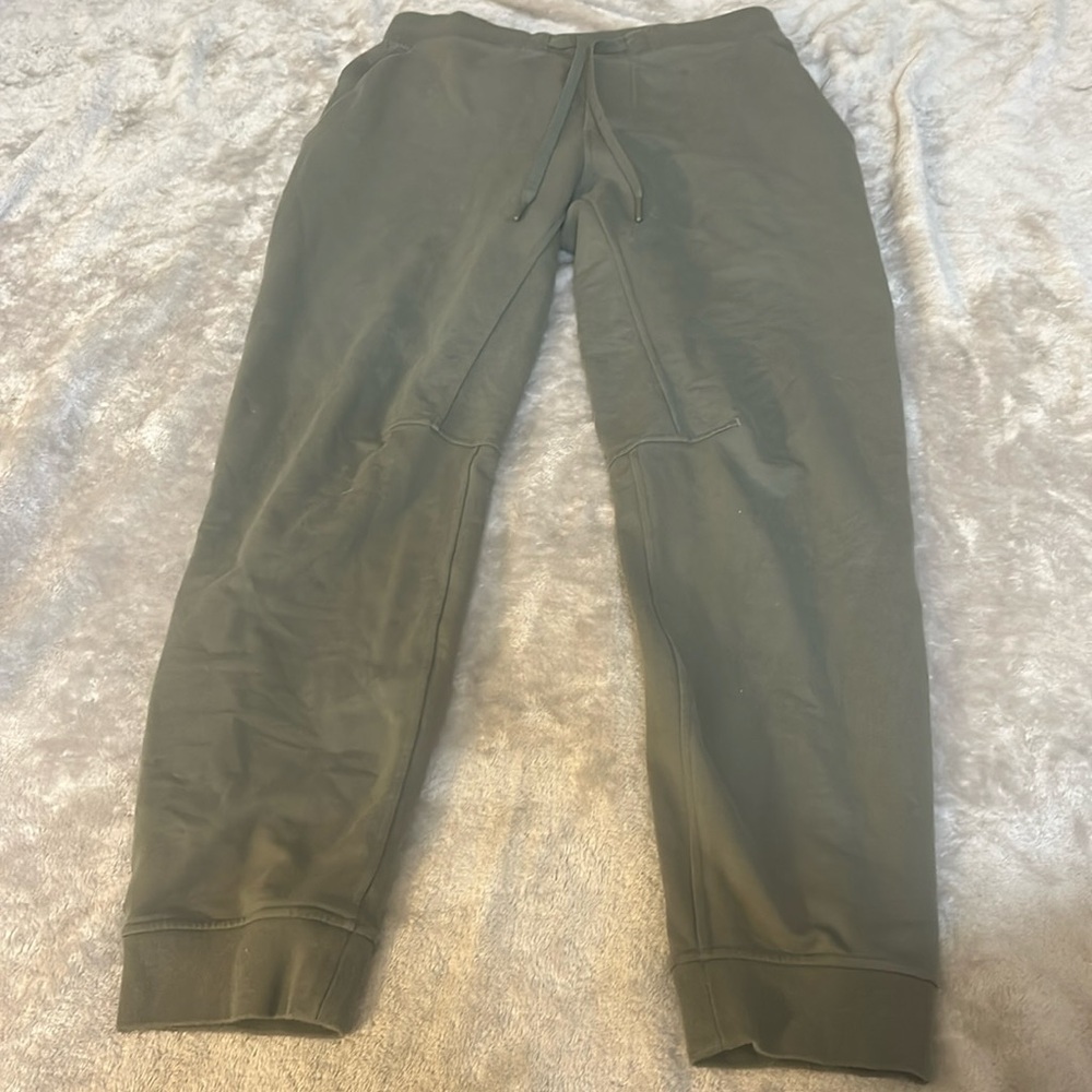 Lululemon city sweat jogger in grey sage